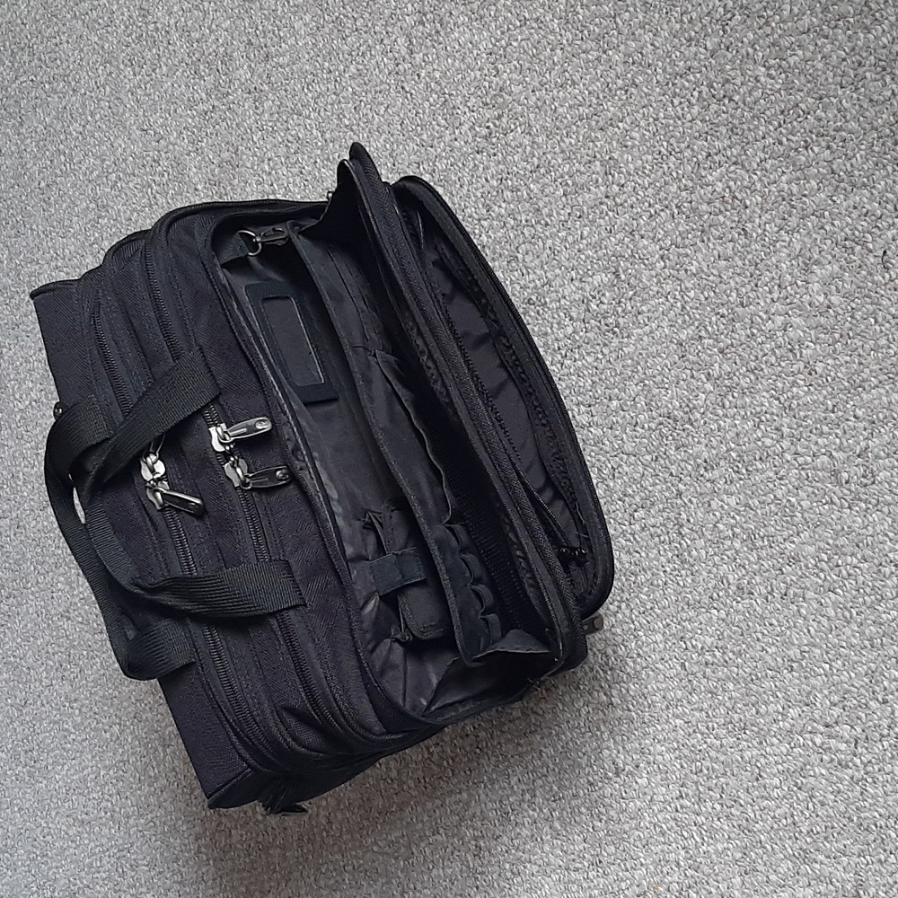 Atlantic Wheeled Briefcase. - Picture 10 of 15